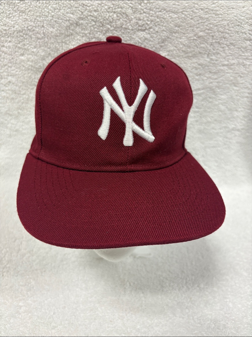 Muka Maroon Baseball Cap with White Embroidered NY Yankees logo